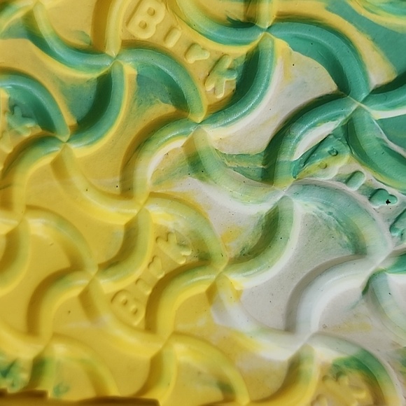 Birkenstock Womens Arizons Tye-dye Yellow/Green Sandals Size 9 Preowned - Picture 10 of 10